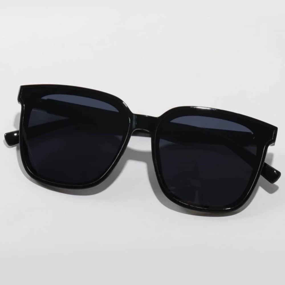 Sun glasses - Black
